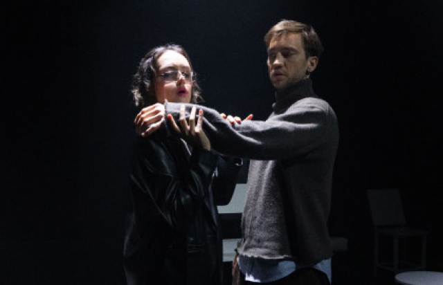 Спектакль «Ближе» в Театр имени Ермоловой, Москва – Mosbilet.ru