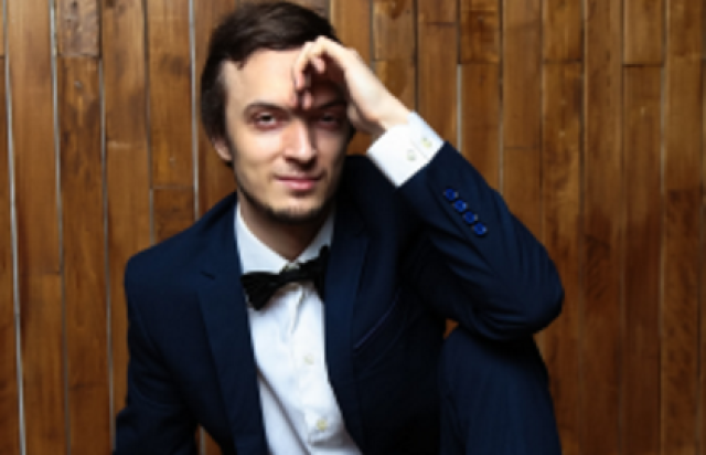 Концерт Александра Лубянцева «24 миниатюры: Шопен – Рахманинов» в Есенин-центр (Музей Есенина), Москва – Mosbilet.ru