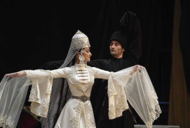 Концерт ансамбля танца «Эльбрус» - Mosbilet.ru