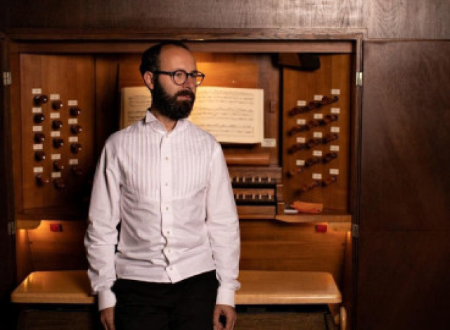 Концерт Романа Меренкова и Гарри Еприкяна (фортепиано) - Mosbilet.ru