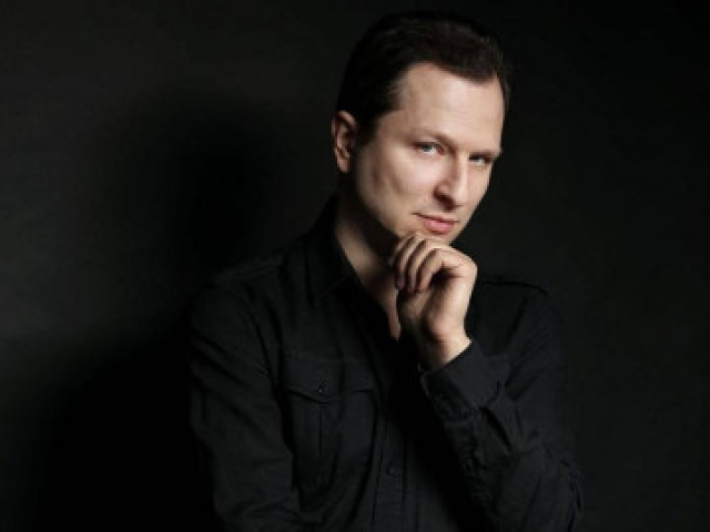 Концерт «Эрар-фест IV. Вечер Третий. Юрий Мартынов и капелла «Золотой век«. Бетховен, Шуман, Тиц» - Mosbilet.ru