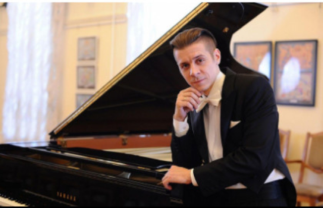 Концерт «Вокруг света за один вечер: От Моцарта до Гершвина в сиянии свечей» - Mosbilet.ru