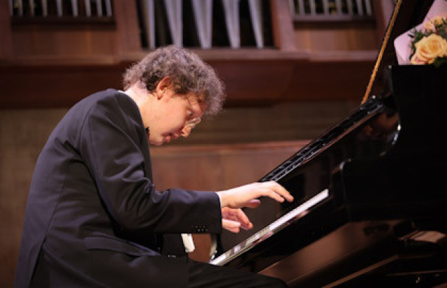 Подражая Моцарту. Концерт без свечей в Англиканский собор Святого Андрея, Москва – Mosbilet.ru