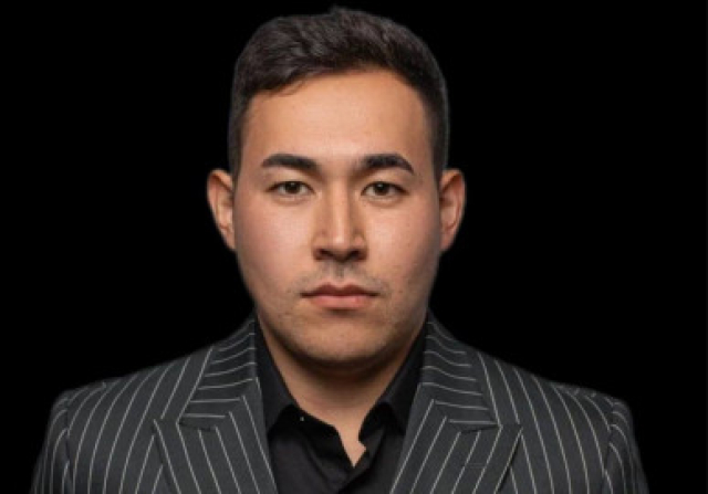 Мадияр Сатвалдин в Стендап Бар «Патрики», Москва – Mosbilet.ru