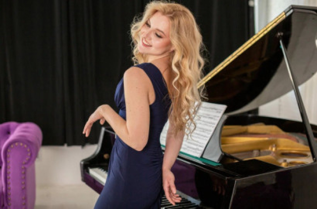 Бетти Теренс - вечер “Sounds of royal piano” (Звуки королевского фортепиано) в Jam club, Москва – Mosbilet.ru