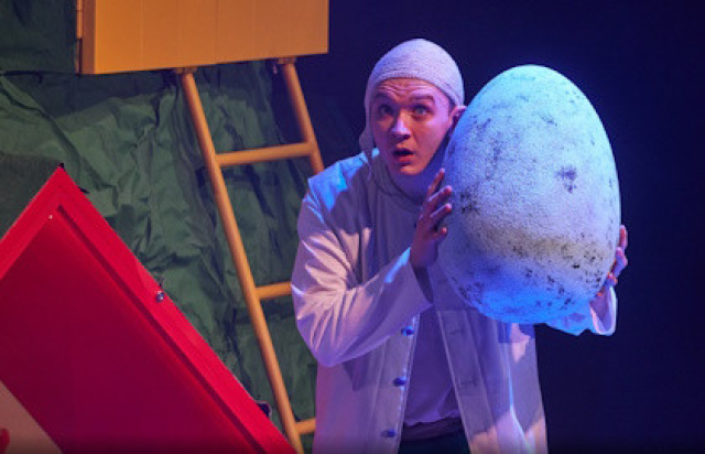 Руне Белсвик. Приречная страна - 