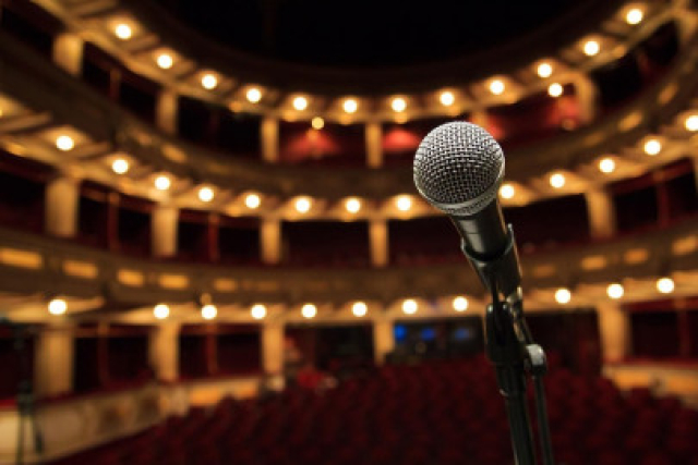 Вечер вторника 18.08 в StandUp Store Moscow, Москва – Mosbilet.ru