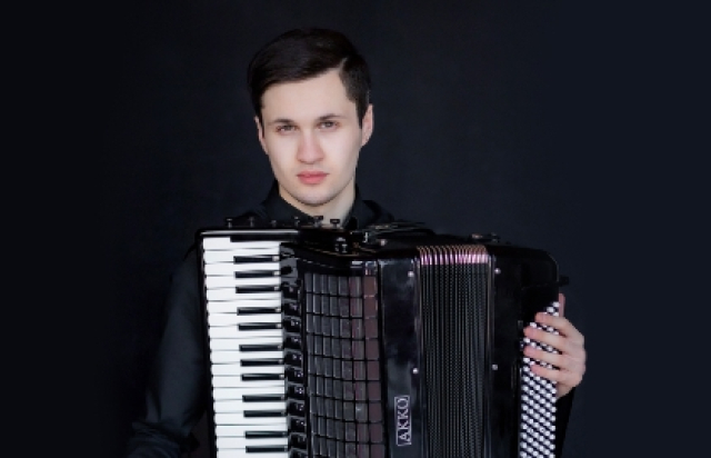 Концерт Азамата Тедеева в Новая сцена и Арт-кафе театра Вахтангова, Москва – Mosbilet.ru