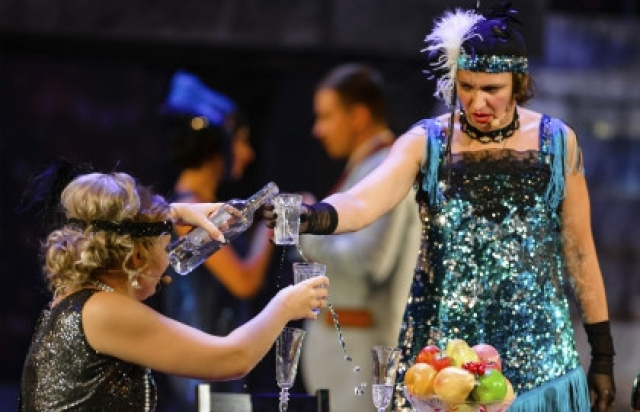 За двумя зайцами в Театр «Русская песня», Москва – Mosbilet.ru