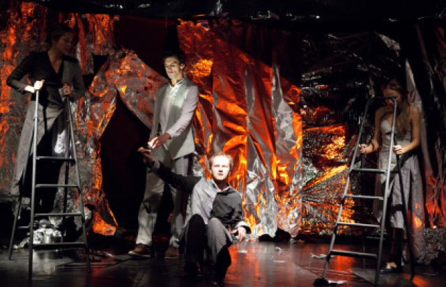 Король умирает в «СОбытие», Москва – Mosbilet.ru