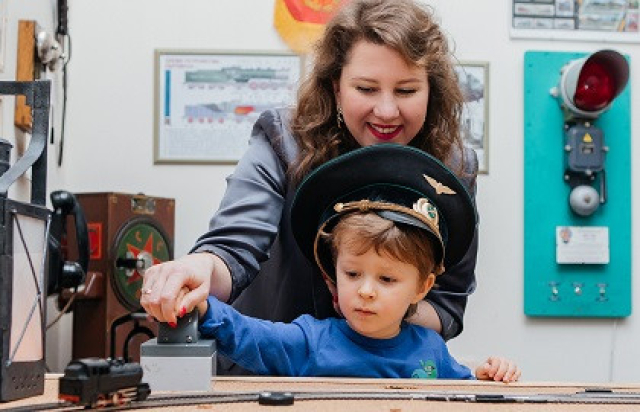 Политехническая экспозиция музея в Музей «Дедушкин чердак», Москва – Mosbilet.ru