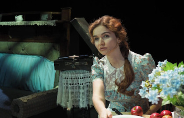 Дом окнами в поле - Mosbilet.ru