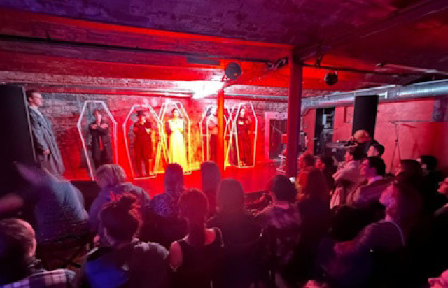 Два На Полтора в Лахесис, Москва – Mosbilet.ru