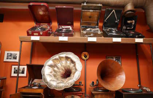 Экскурсия «Тур по Дому винтажной музыки» - Mosbilet.ru