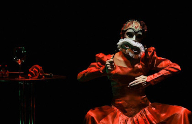 М означает Магритт в Театр «DOC на Лесной», Москва – Mosbilet.ru