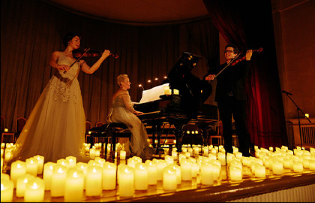 Классика при свечах. Фредерик Шопен & Ференц Лист в Галерея Ильи Глазунова (Голубой зал), Москва – Mosbilet.ru