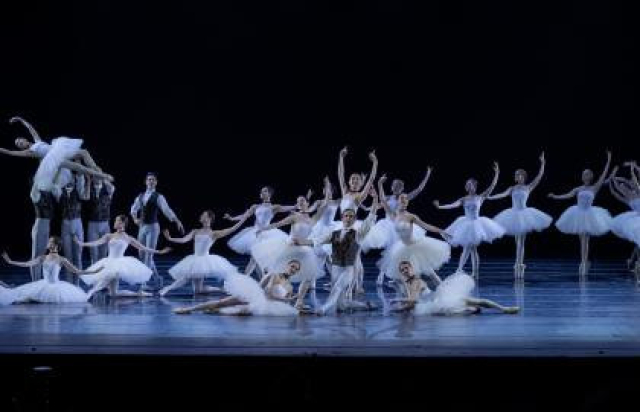 Комбинация одноактных балетов «Призрачный бал. Класс-концерт» в Музыкальный театр имени Станиславского и Немировича-Данченко, Москва – Mosbilet.ru