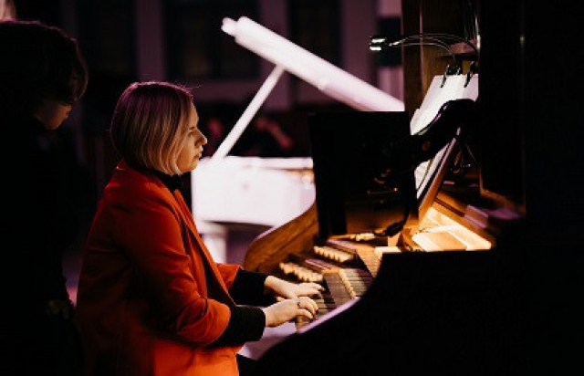 Концерт при свечах «Вселенная Ханса Циммера. Universe» в Кафедральный собор святых Петра и Павла, Москва – Mosbilet.ru