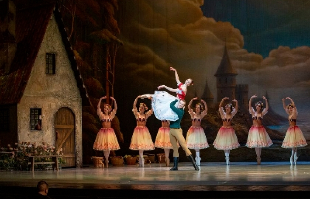 Балет «Жизель (на сцене ЦКИ «Меридиан»)» в Культурный центр «Меридиан», Москва – Mosbilet.ru