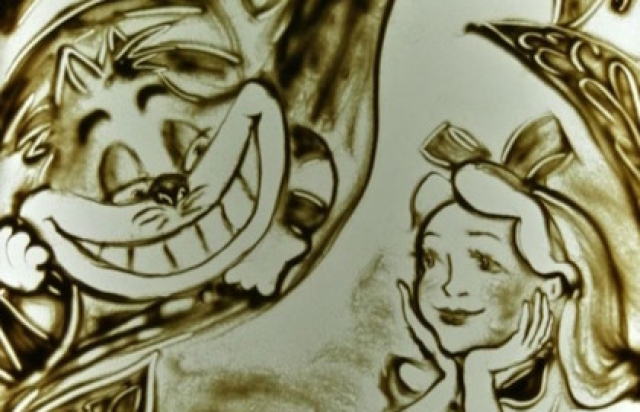 Музыкальная сказка «Алиса в стране чудес» с песочной анимацией в Концертный зал имени Ирины Архиповой, Москва – Mosbilet.ru