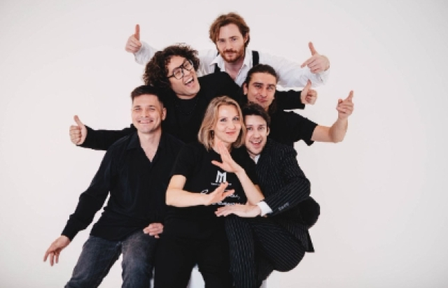 Спектакль «Квартирник. На чемоданах» - Mosbilet.ru