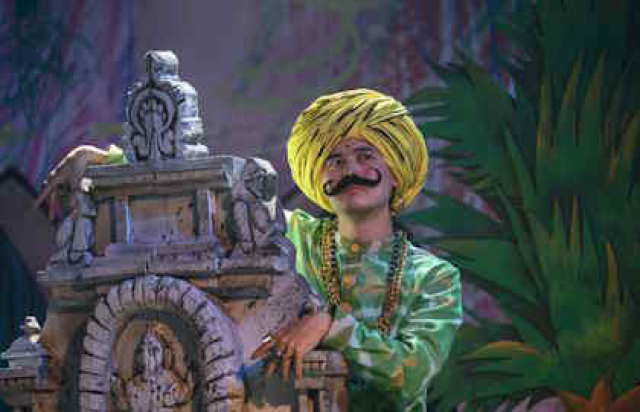 Спектакль «Морж, учитель и поэт» - Mosbilet.ru