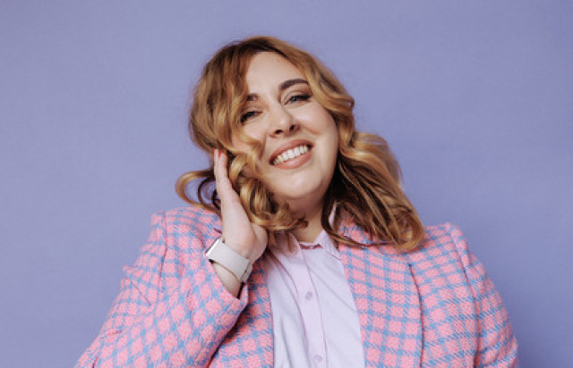 Вот я в твоём возрасте! Психологический стендап Ярославы Рындиной в Дом Фламенко «Фламенкерия», Москва – Mosbilet.ru