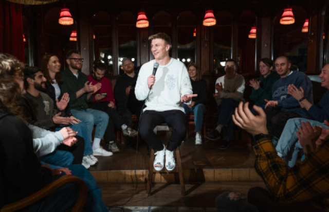 Шоу историй зрителей - Mosbilet.ru