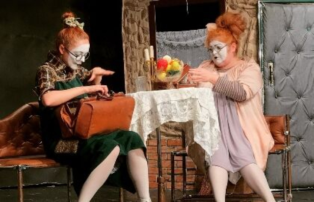 Спектакль «Жизнь Ж» - Mosbilet.ru