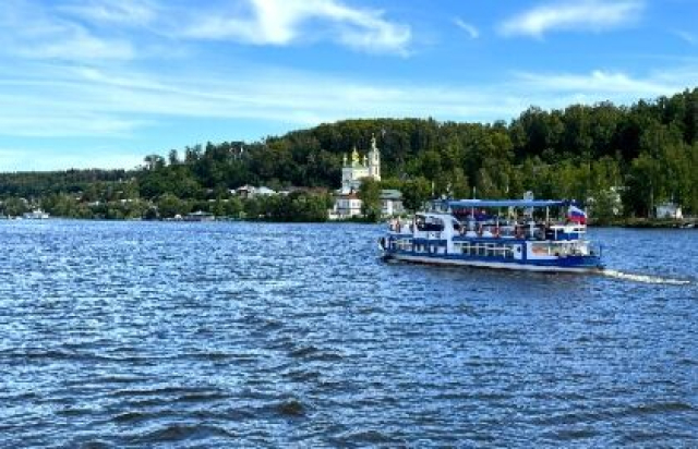 Экскурсия «Чарующий Плес с полотен Левитана (с прогулкой на теплоходе по Волге)» - Mosbilet.ru
